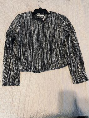 Cabi Black and White Bouclé Knit Cropped Jacket